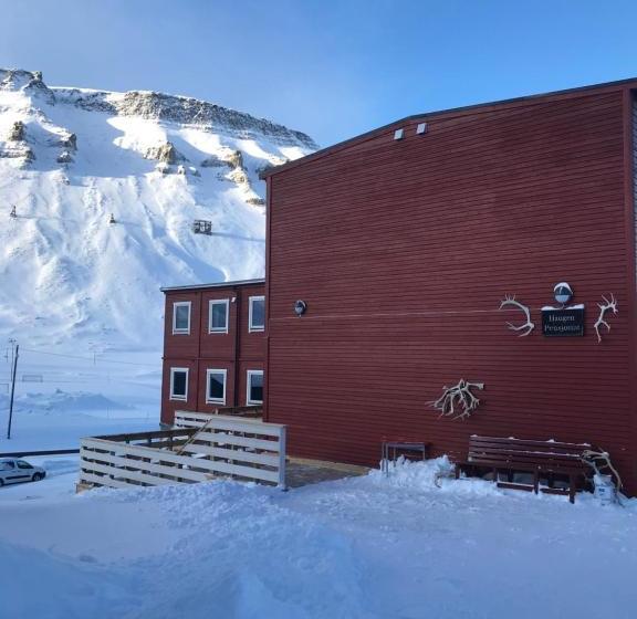 Haugen Pensjonat Svalbard