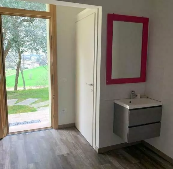 هتل Agriturismo Olistico Atman