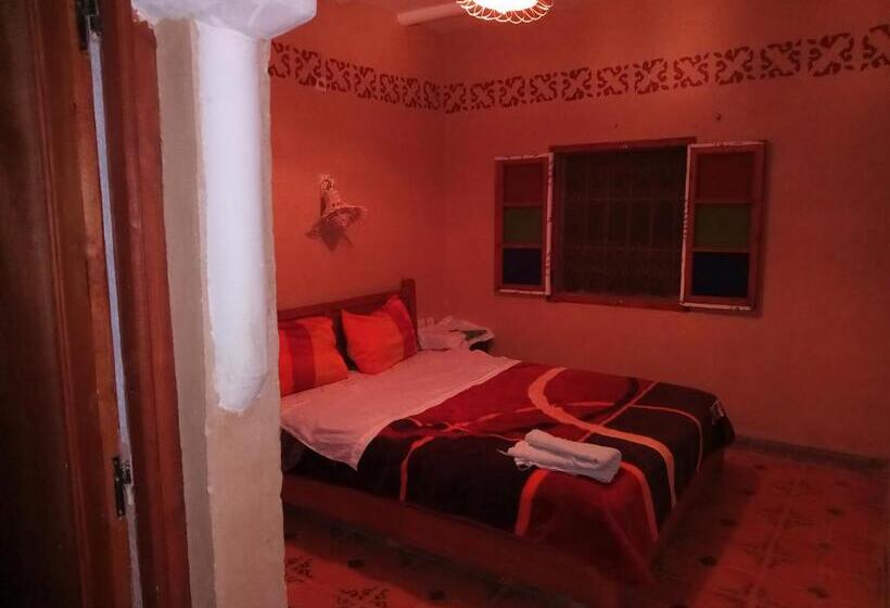 ペンション Dar Zara