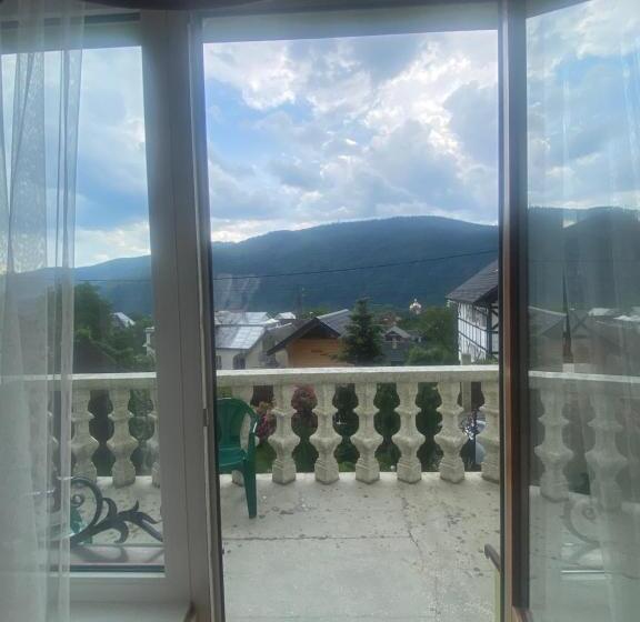 بنسيون Guest House Arnika