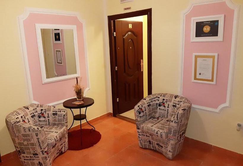 پانسیون Guest House Villa Lord