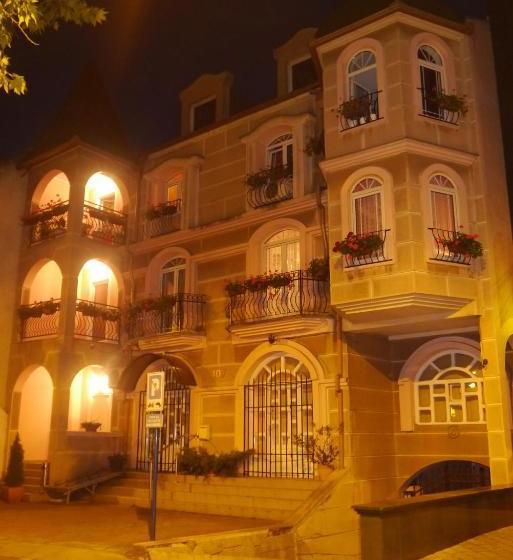 پانسیون Guest House Villa Lord