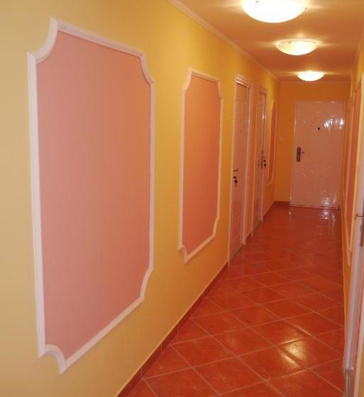 پانسیون Guest House Villa Lord