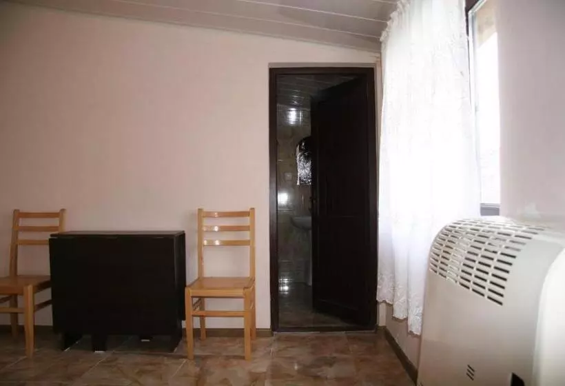 پانسیون Maia's Guest House Gergeti