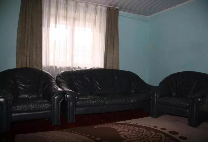 پانسیون Maia's Guest House Gergeti