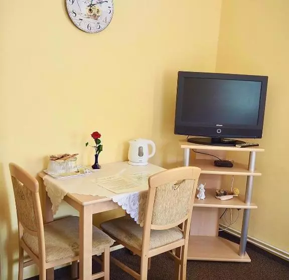 Majatalo Penzion Vyhlídka Janovičky