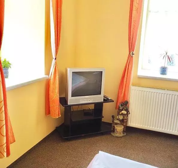 Majatalo Penzion Vyhlídka Janovičky