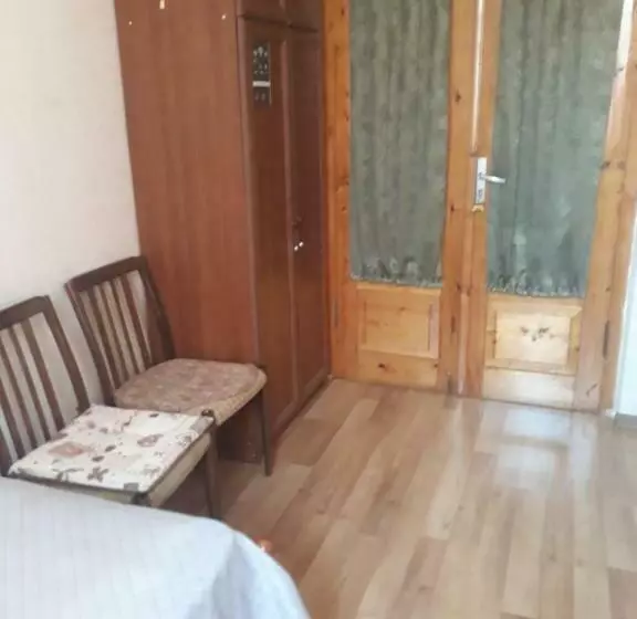 پانسیون Tamari Guest House