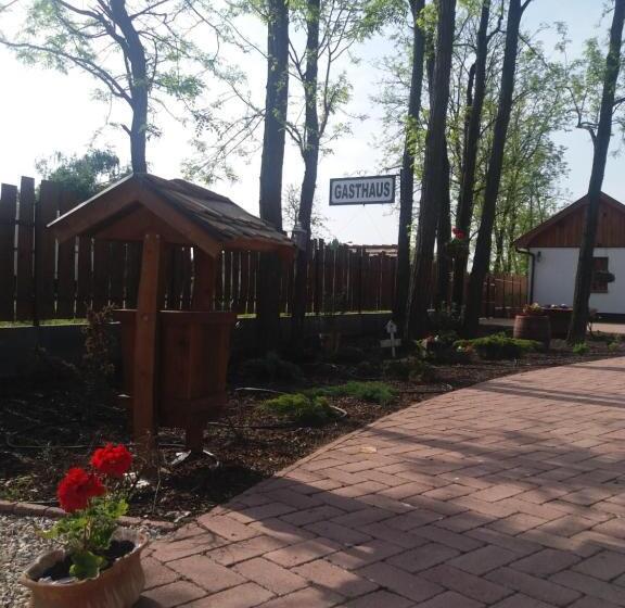 Pensjonat Tóth Vendégház és Apartmanház újfehértó