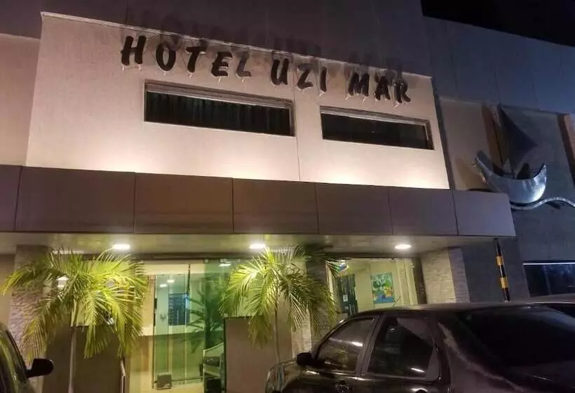 ペンション Uzi Mar