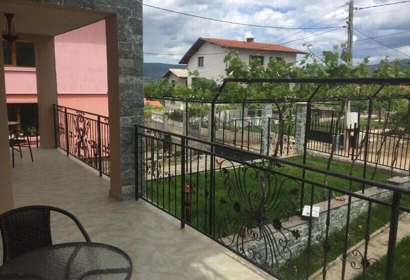 펜션 Villa Koko Hills