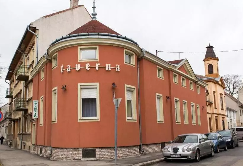 Taverna Panzió