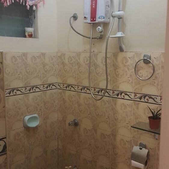 Szálló Center Parkway Pension House