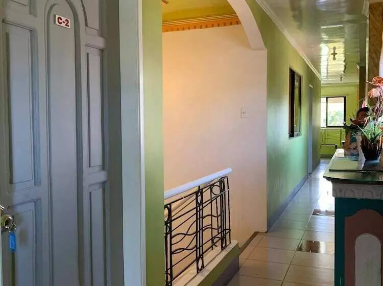 ユースホステル Center Parkway Pension House