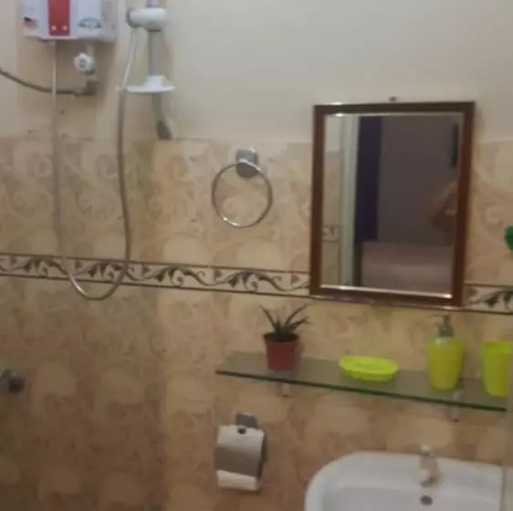 ユースホステル Center Parkway Pension House