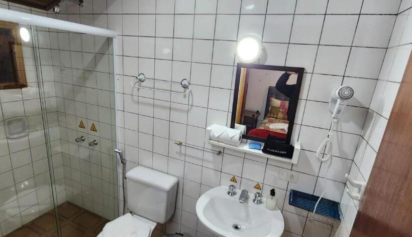 ユースホステル Hortensias Pousada Boutique   Piscina Aquecida 37 Graus E Fire Pit A Gas   Aceita Pet