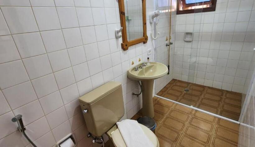 ユースホステル Hortensias Pousada Boutique   Piscina Aquecida 37 Graus E Fire Pit A Gas   Aceita Pet