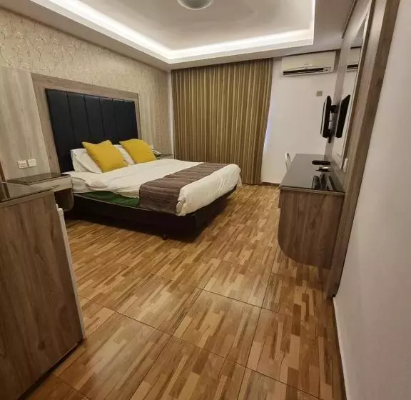 هتل Shweiki International