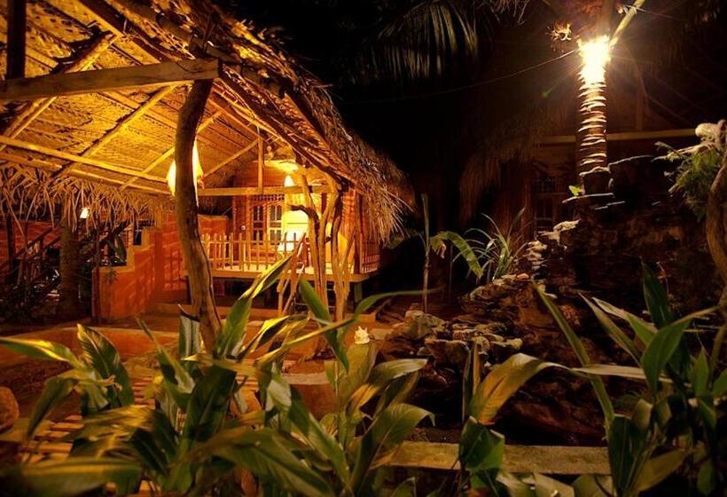 فندق Surf N Sun Arugam Bay