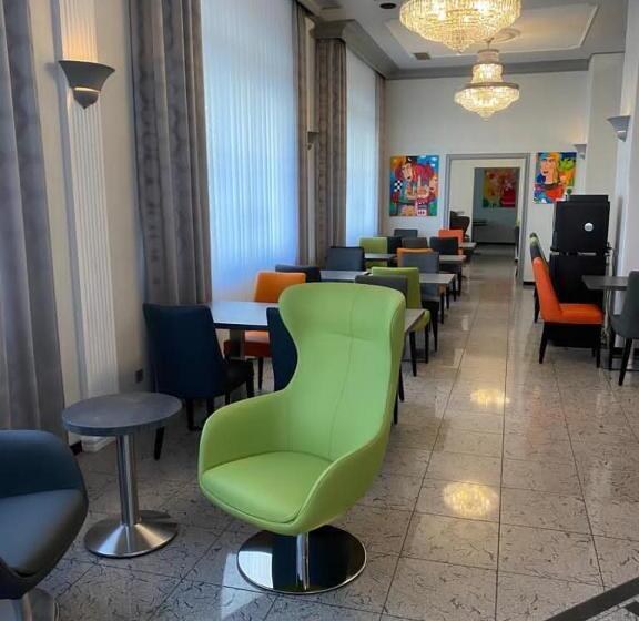 Kral   Residenz Erlangen