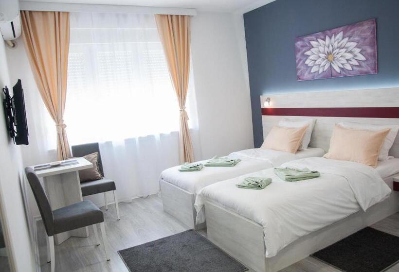 پانسیون Apartmani Banja Spa