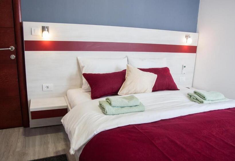 پانسیون Apartmani Banja Spa