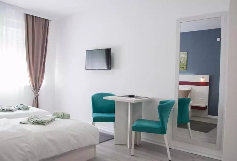 پانسیون Apartmani Banja Spa