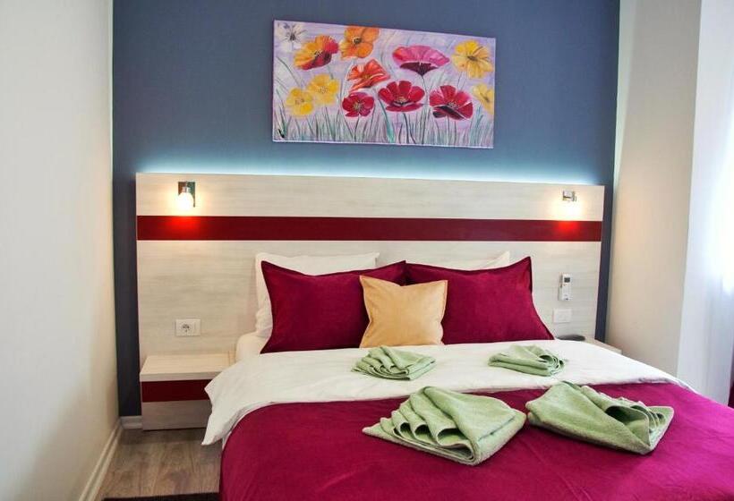 پانسیون Apartmani Banja Spa