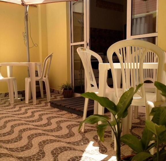 פנסיון Aymuray Hostel E Pousada