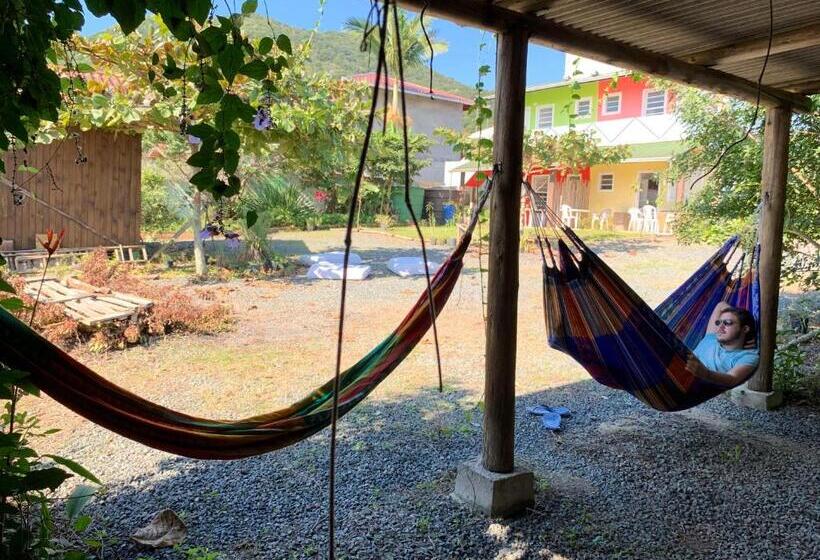 פנסיון Aymuray Hostel E Pousada