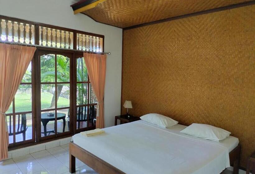 ペンション Bayumantra Bungalows