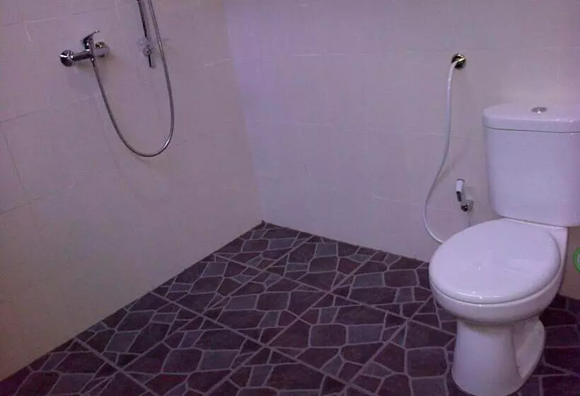 ペンション Bayumantra Bungalows