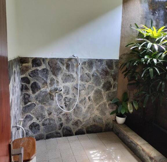 ペンション Bayumantra Bungalows