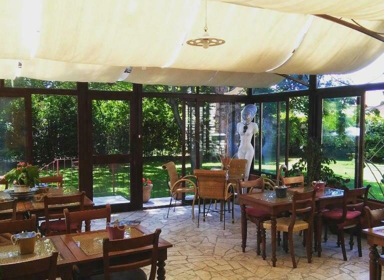 ペンション B&b Villa Acero