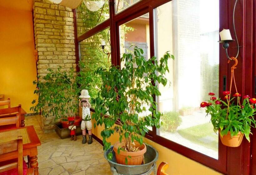 ペンション B&b Villa Acero