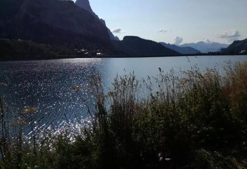 Majatalo Garni Sayonara