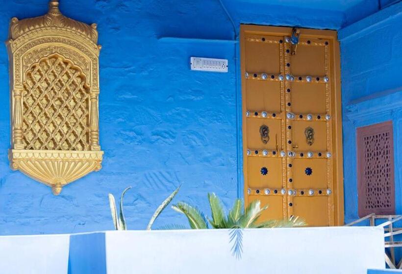 بنسيون Jewel Palace Haweli