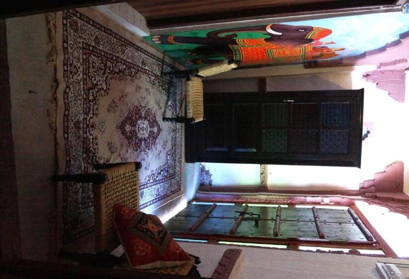 بنسيون Jewel Palace Haweli