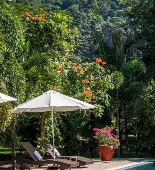پانسیون Kep Bungalows