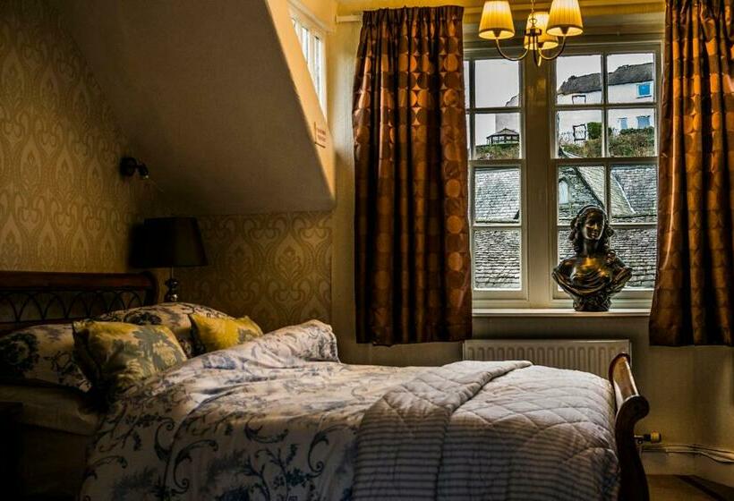 Pensione Lake View Guesthouse