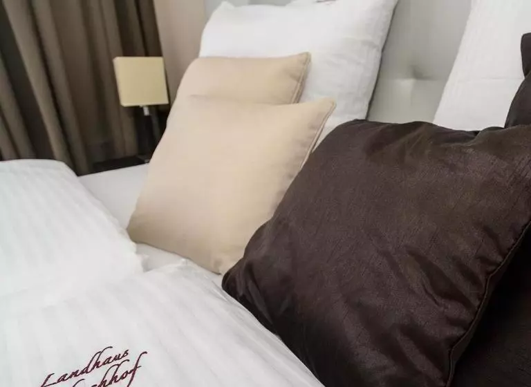 پانسیون Landhaus Ambachhof