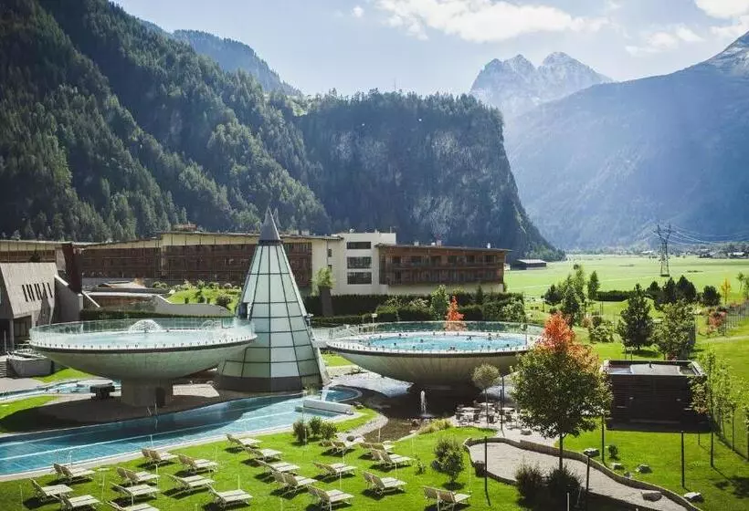 پانسیون Landhaus Ambachhof