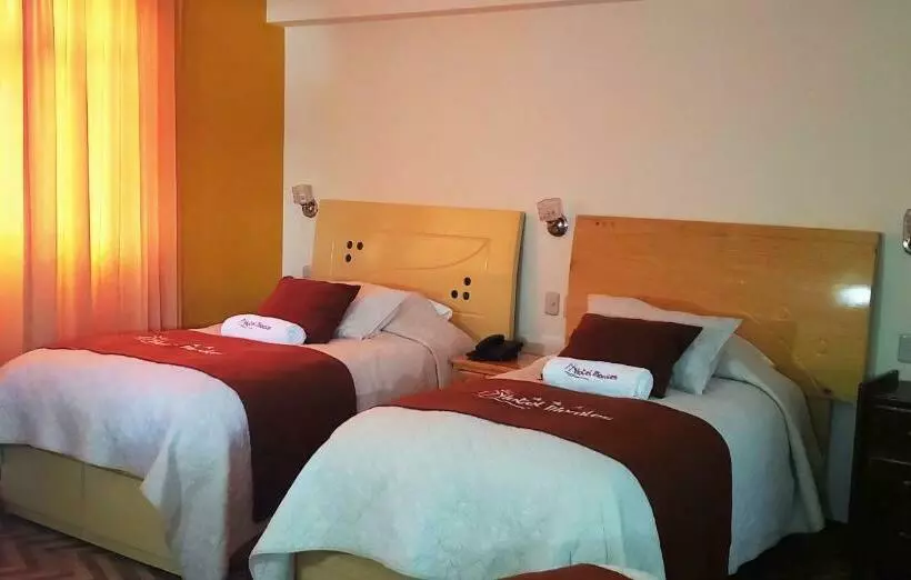 پانسیون Morales Guest House