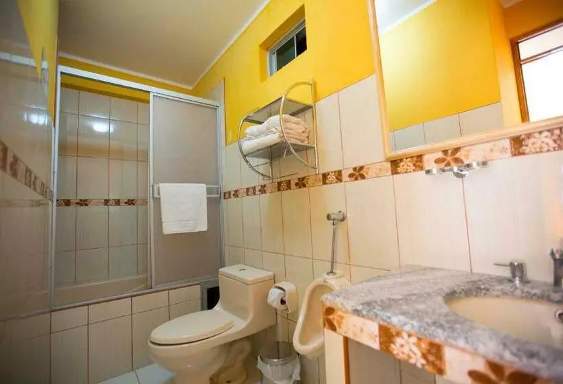 پانسیون Morales Guest House