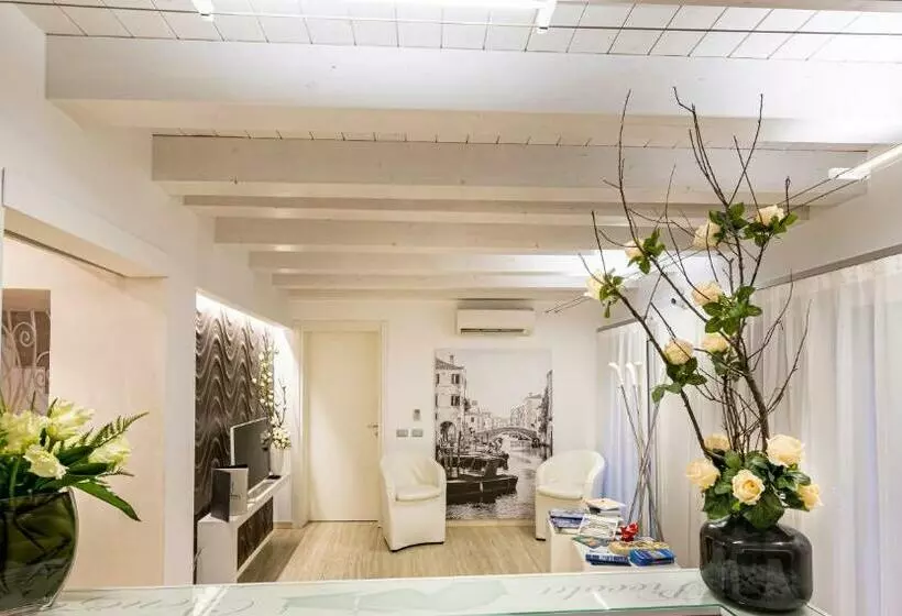 ペンション Piccola Venezia Room