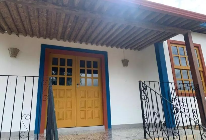 Majatalo Pousada Canto Verde