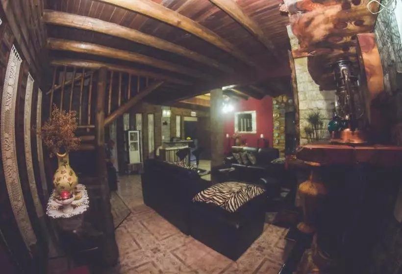 ペンション Pousada Rural Casa De Pedra