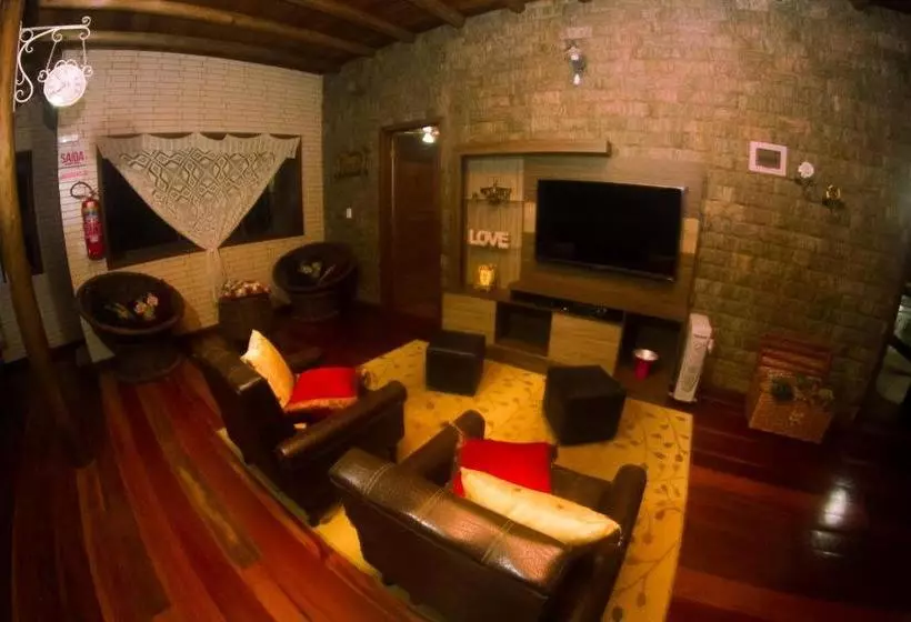 ペンション Pousada Rural Casa De Pedra