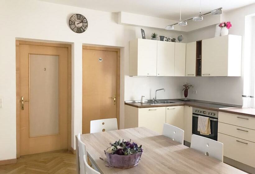 پانسیون Rosengarten Rooms