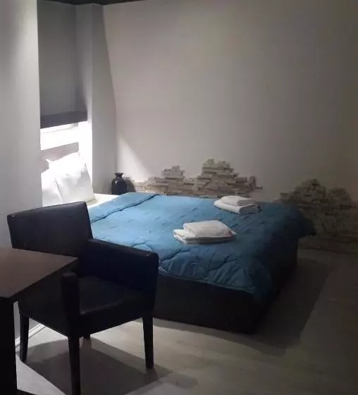 پانسیون Prenoćište Konstantin 2008